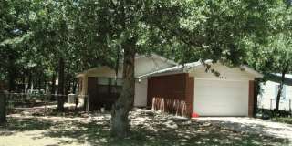 Newly Remodeled 3/2/1 on Wooded Lot Gallery 1