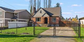 Well-Maintained Tacoma Brick home in Convenient Location Gallery 1