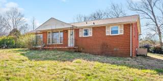 3 Bedroom Pet Friendly Home For Rent! Gallery 1