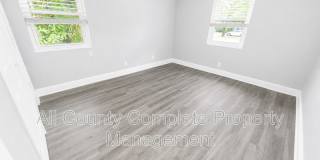4918 N Pearl St. Gallery 11