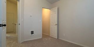 Three Bedroom Duplex Gallery 16