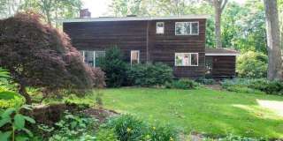 1045 Wagon Wheel Lane Gallery 2