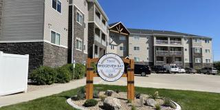 Bridgeview Bay Condos Gallery 1