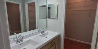 NEW LISTING!!!!! Gallery 10