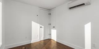 17 Kent Ave Gallery 12