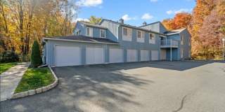 51 Drake Ln Gallery 1