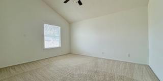 West El Paso 3bed 2.5bbath refrig A/C Home Gallery 18