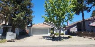 Antelope Single Story, - 3 bedroom, 2 bath - Separate Living Room, Family Room w/fireplace  Low Maintenance yard :Gardener Included! Gallery 1