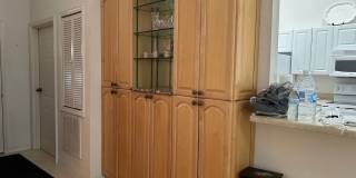 Executive 2 bedroom/ 2 bath condo Gallery 11