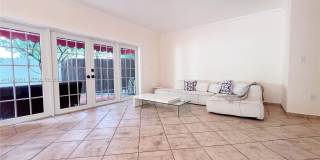1890 Brickell Ave Gallery 18