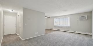 Rochester Square Gallery 7