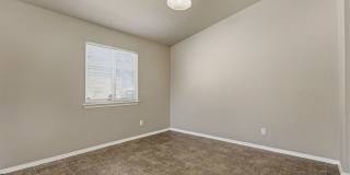 Cozy 3 Bedroom home in Socorro with Refrigerated Air! Gallery 5