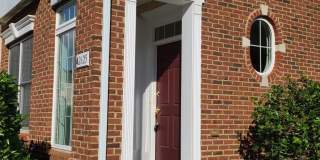 42625 HOMEFRONT Terrace Gallery 1