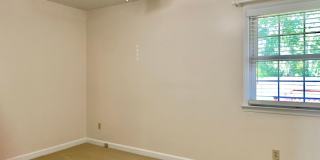Charming Updated Home, Quiet Street Near Base, Fenced Yard! Gallery 14