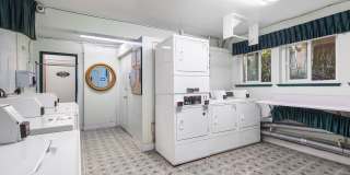 101 Glen Eyrie Ave. Gallery 8