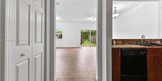 5043 SW 140th Ter Gallery 6