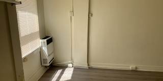 246 S Kenmore Ave Gallery 3