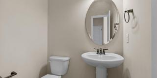 204 Sandy Springs Road Gallery 10