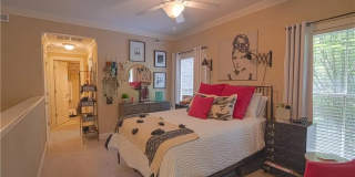 622 North Elm Street Gallery 11