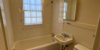 2 BEDROOM, 1 BATHROOM APARTMENT Gallery 8
