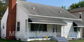 7428 Deering St Gallery 1