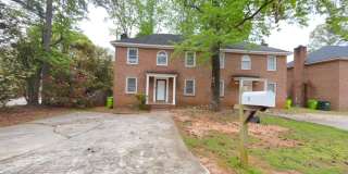 Spacious Townhouse Located In The Heart Of Irmo Gallery 1