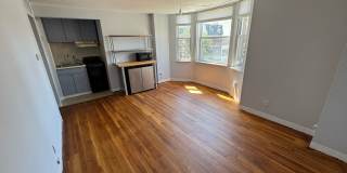 Updated 1-bed condo at Walnut Plaza Updated 1-bed condo at Walnut Plaza Gallery 1