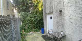 1735 Bainbridge Street Gallery 10