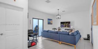 4450 NW 83rd Pkwy Gallery 29