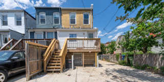 3-Bedroom, 1.5 Bathroom Townhouse in Heart of Hampden Gallery 24