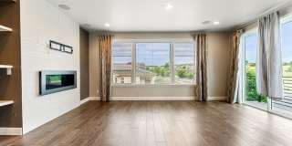 Modern End Unit in the Meadows! Gallery 4