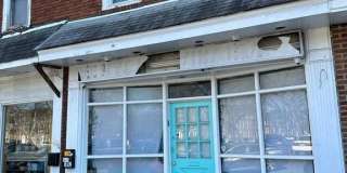 1192 YORKSHIP SQUARE Gallery 2