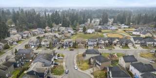 Spacious 4-Bed Puyallup Home For Rent | 3-Car Garage & Quick Commute to JBLM! Gallery 44