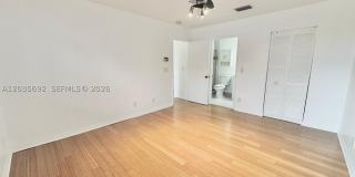 1415 SW 110th Way Gallery 25