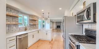 5 Bedroom single family home in Denver 5 Bedroom single family home in Denver Gallery 1
