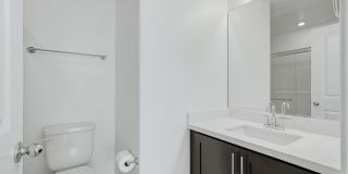 8667 Luxuriant Avenue Gallery 15