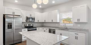 BIRDMASTER DRIVE RESIDENCES Gallery 7