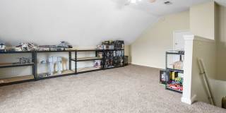 Pet Friendly Three Bedroom with Bonus! Gallery 15