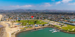 Fully Furnished Luxury Retreat in Pierpont! Gallery 45