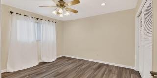 1012 W Camino Real Gallery 29