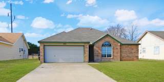 1502 Cedar Ln Gallery 1