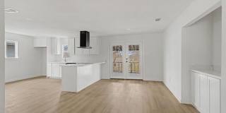 1411 W Gandy Street Gallery 18