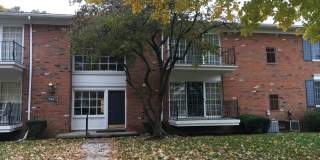 444 N FOX HILLS Drive N Gallery 1