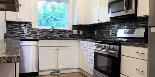 1208 E University Gallery 4