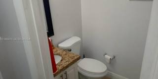 8860 Fontainebleau Blvd Gallery 10