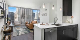 465 North Park Gallery 35