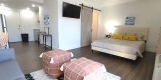 Center Square Apartments Gallery 8