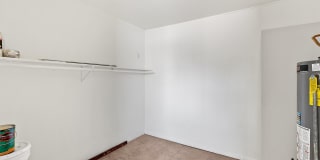2246 W SIERRA Street Gallery 24