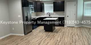 Beautiful 3 Bedroom Ranch Home with Mountain Views in Pueblo West 3 Bedroom/2 Bathroom/3 Car Garage $2400/$2400 Gallery 4