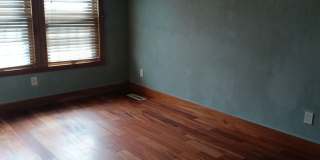 2 Bedroom, 2 Bathroom Home! Schedule a Showing Today! Gallery 11